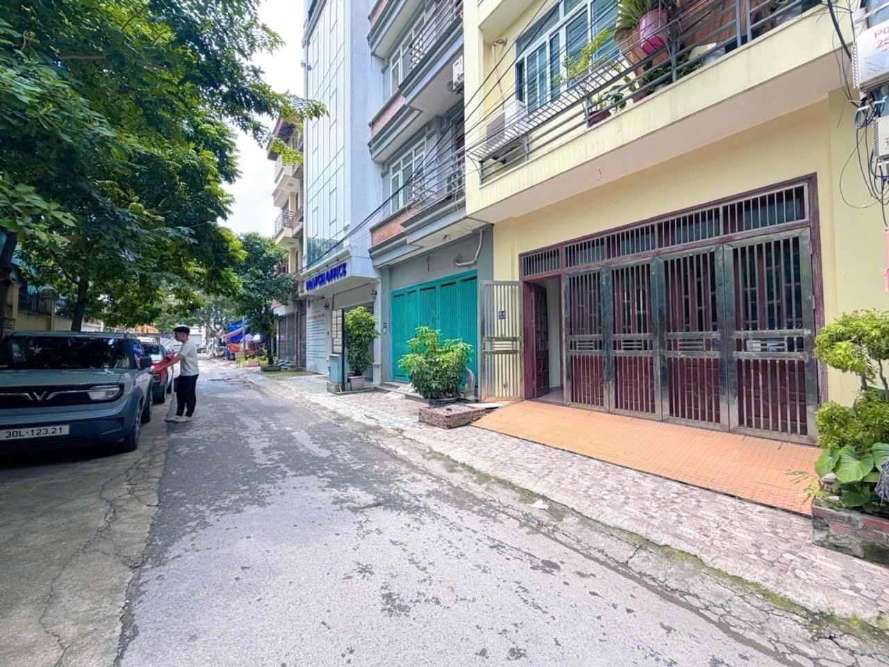 Sở hữu liền kề, biệt thự 80 m2, giá 23 tỷ tại Phường Vạn Phúc - Hà Đông - Hà Nội