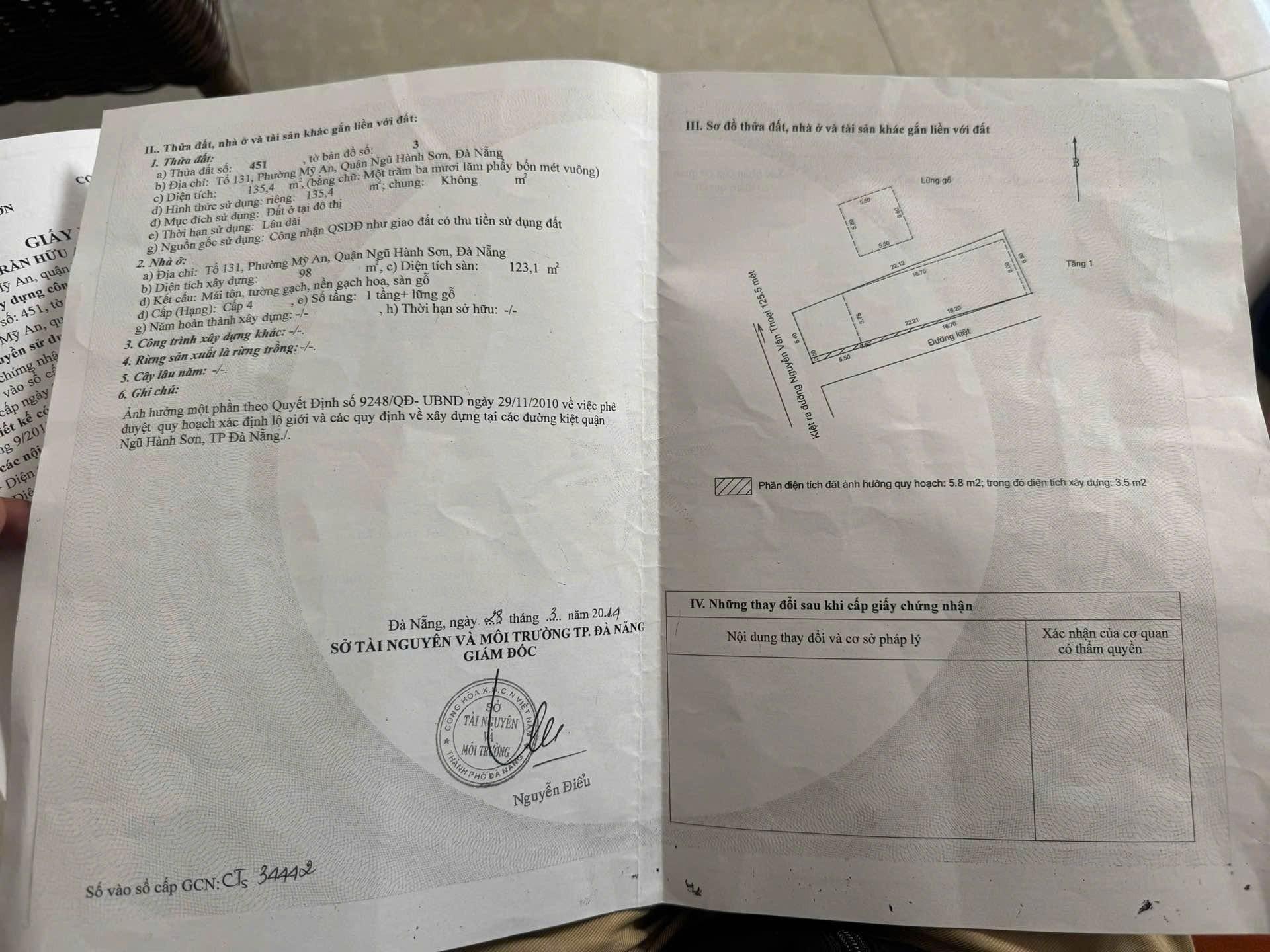 Cần bán ngay nhà sổ riêng 135 m2 tại Đường Nguyễn Văn Thoại - Mỹ An - Ngũ Hành Sơn, giá 2,1 tỷ