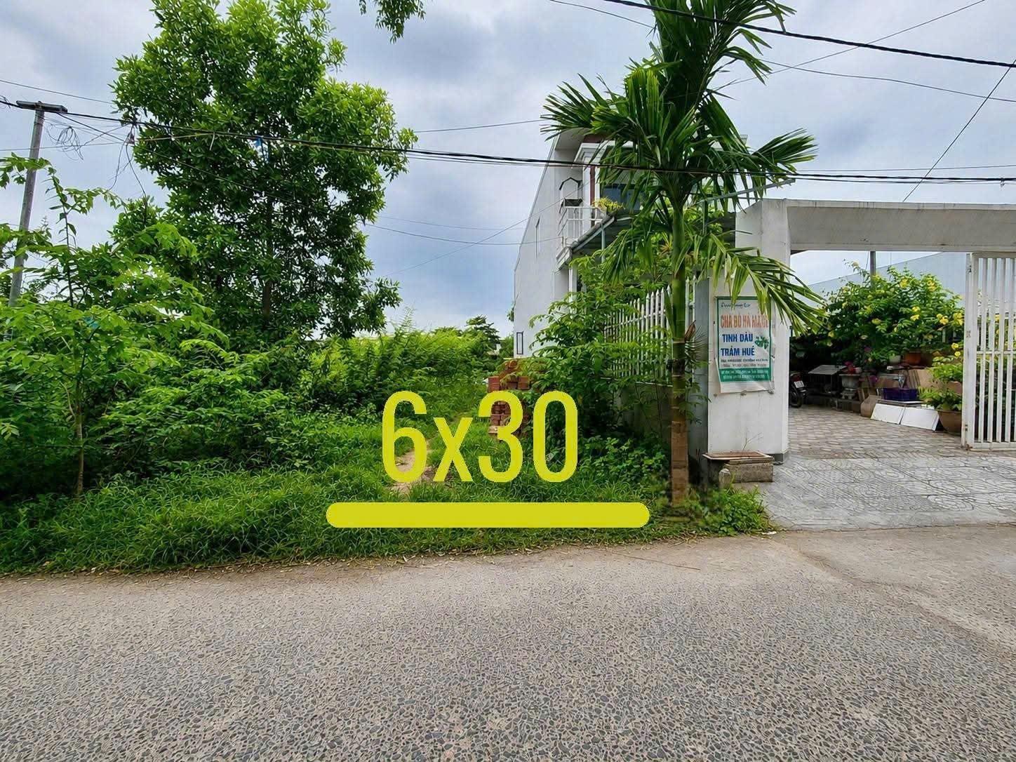 Cần bán gấp đất nền 180 m2, hướng Tây-Bắc tại Xã Hòa Phước - Hòa Vang - Đà Nẵng, giá 3,39 tỷ