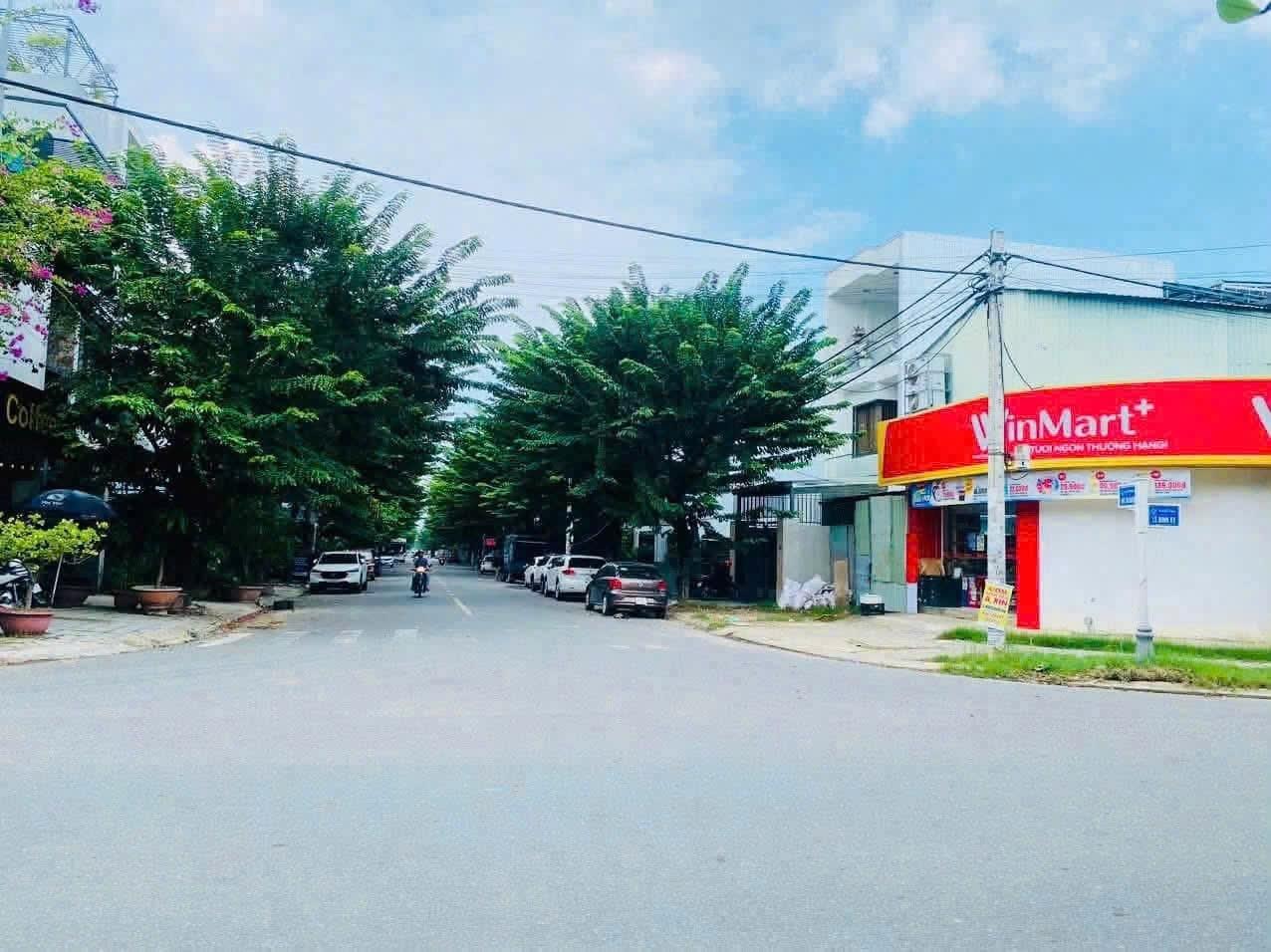 Cần bán nhanh mảnh đất 105 m2 tại Đường Bùi Tấn Diên - Hòa Minh - Liên Chiểu - Đà Nẵng, giá 5,6 tỷ