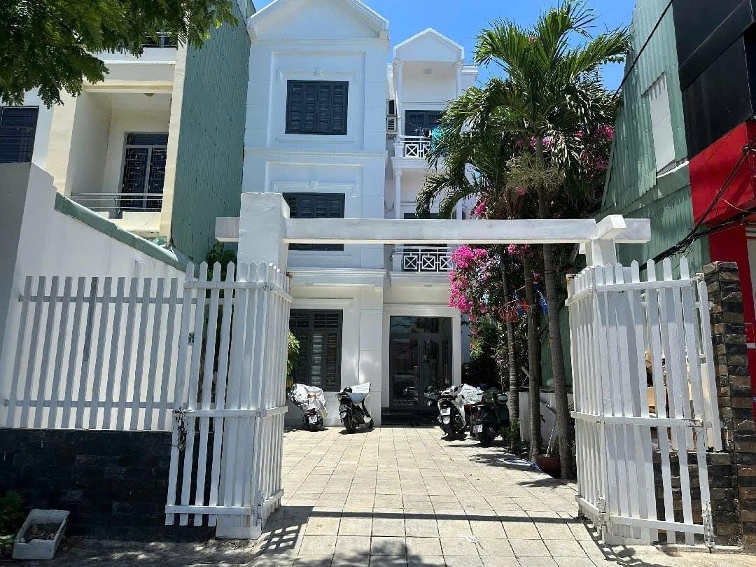 Bán nhà riêng sổ đỏ 188 m2 tại Đường Ngô Quyền - An Hải Bắc - Sơn Trà - Đà Nẵng, giá 2,3 tỷ