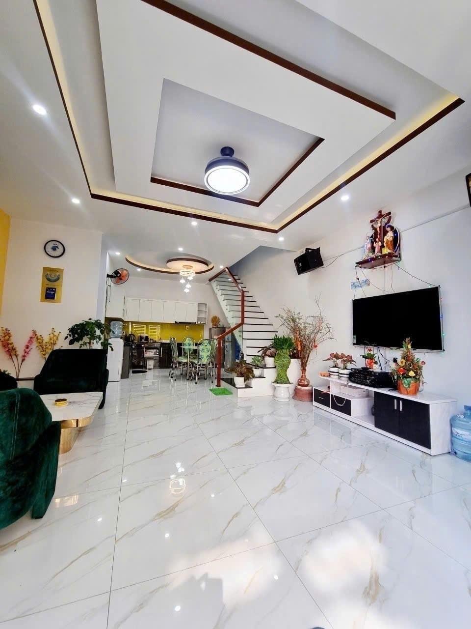 Sở hữu ngay nhà đẹp 61 m2 tại Đường Trần Quang Khải - Thọ Quang - Sơn Trà - Đà Nẵng, giá 6,35 tỷ