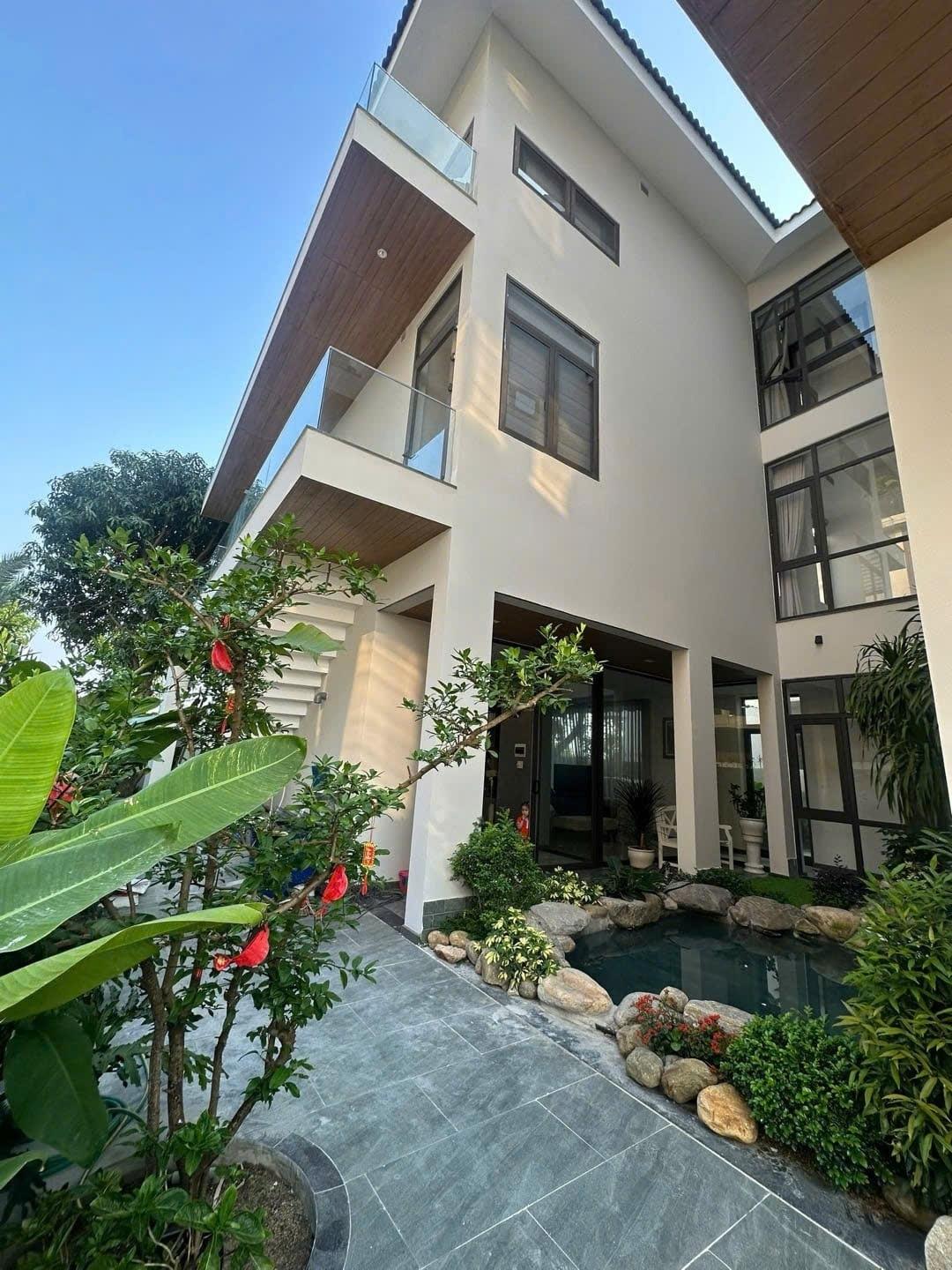 Cần bán gấp bán nhanh nhà đẹp 367 m2 tại Phường Khuê Trung - Cẩm Lệ - Đà Nẵng, giá 29,9 tỷ