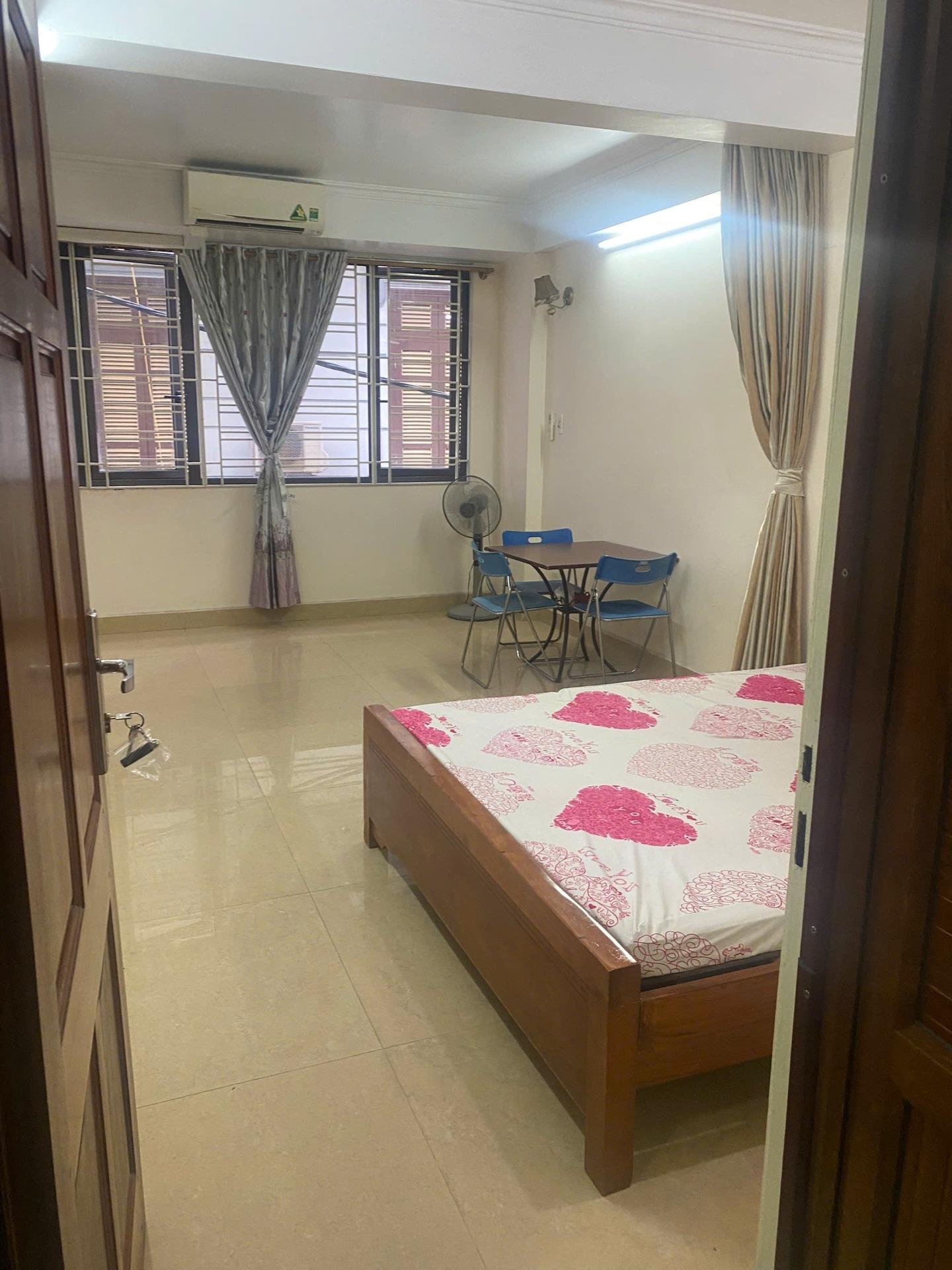 Cho thuê căn hộ 32 m2 tại Đường Võ Chí Công - Nghĩa Đô - Cầu Giấy - Hà Nội, giá 4,3 tr/tháng