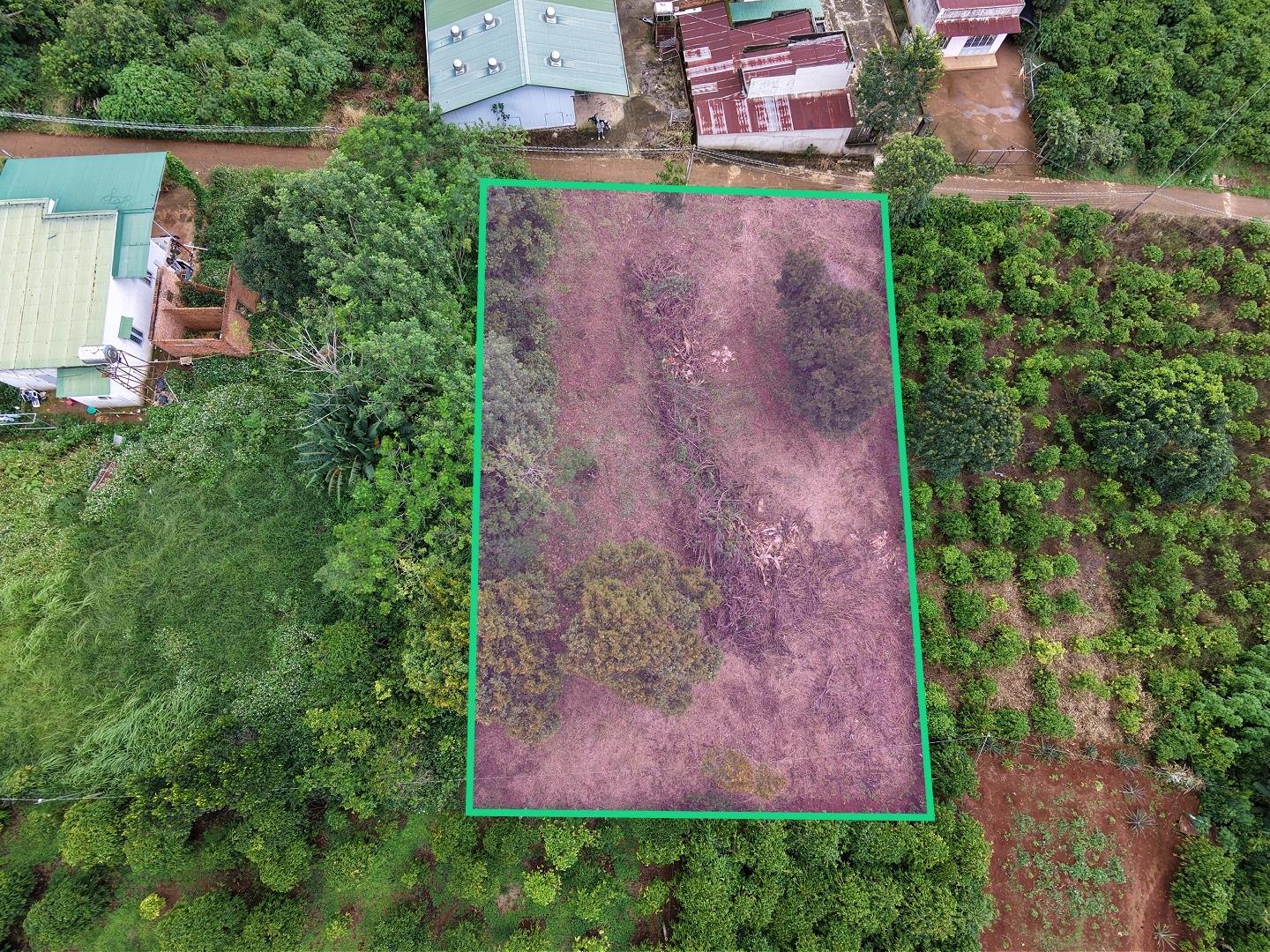 Bán nhanh lô đất 1000 m2, hướng Đông tại Xã Tân Châu - Di Linh - Lâm Đồng, giá 1,45 tỷ