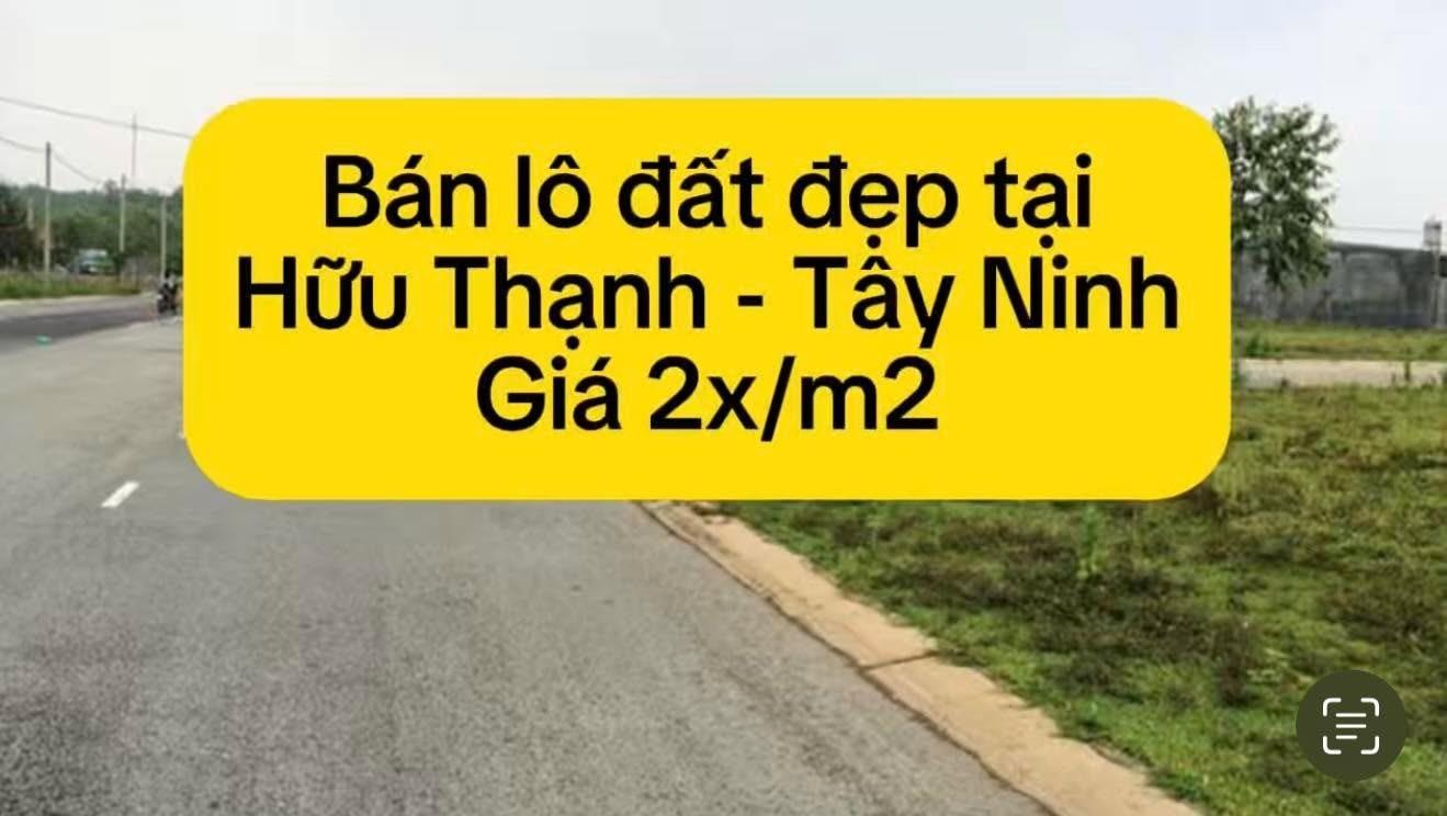 Cần bán gấp miếng đất 187 m2, hướng Đông-Bắc tại Hựu Thạnh - Đức Hòa - Long An, giá 4,89 tỷ