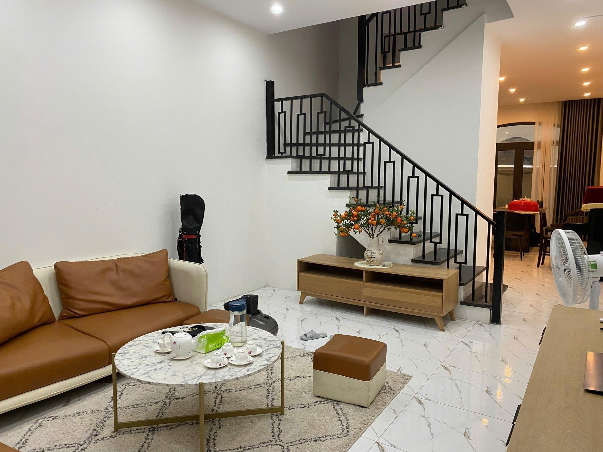 Cần bán nhanh biệt thự 64 m2, giá 8,5 tỷ tại Xã Long Hưng - Văn Giang - Hưng Yên