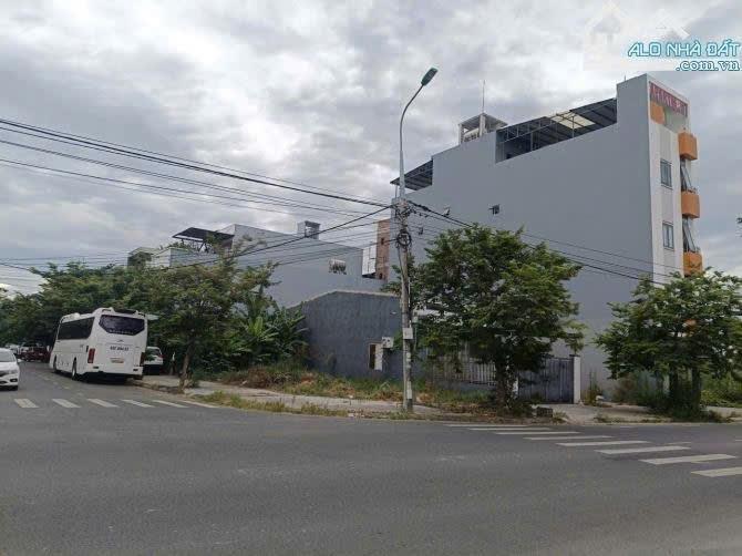 Bán gấp lô đất 176 m2, hướng Đông-Bắc tại Phường Hòa Xuân - Cẩm Lệ - Đà Nẵng, giá 15,7 tỷ