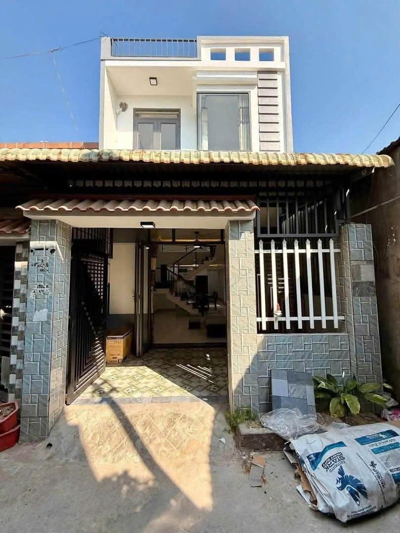 Cần bán nhanh nhà riêng sổ đỏ 75 m2, hướng Đông-Nam tại Đường Âu Cơ - Liên Chiểu, giá 3,9 tỷ