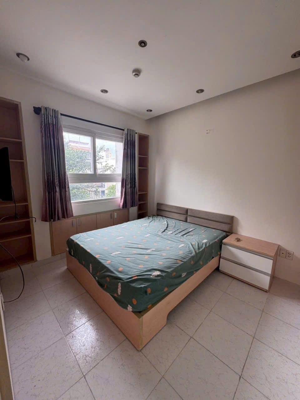 Thuê ngay căn hộ chung cư 50 m2 tại Đường Nguyễn Văn Quá - Quận 12, giá 5 tr/tháng