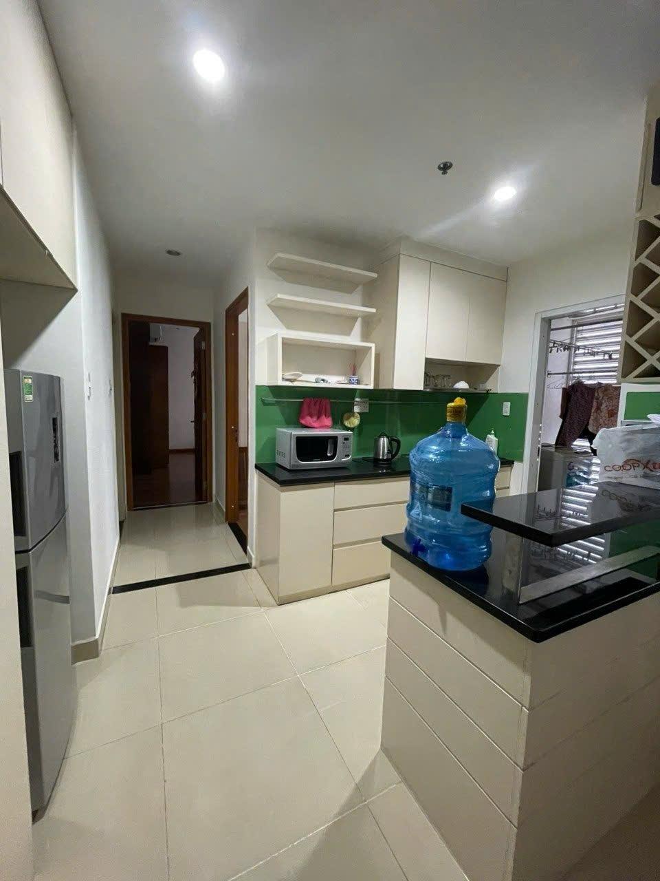 Cần cho thuê gấp chung cư 91 m2 tại Đường Lũy Bán Bích - Tân Phú, giá 10,5 tr/tháng