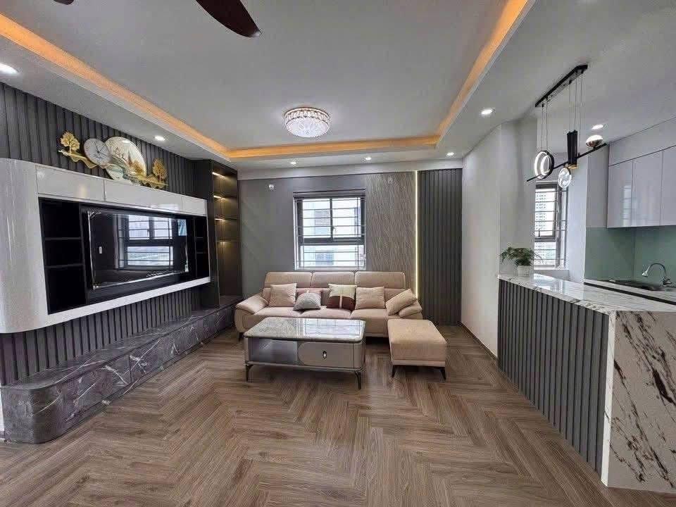 Cần bán gấp bán nhanh căn chung cư 85 m2, hướng Đông, giá 6 tỷ tại Quận Bắc Từ Liêm - Hà Nội
