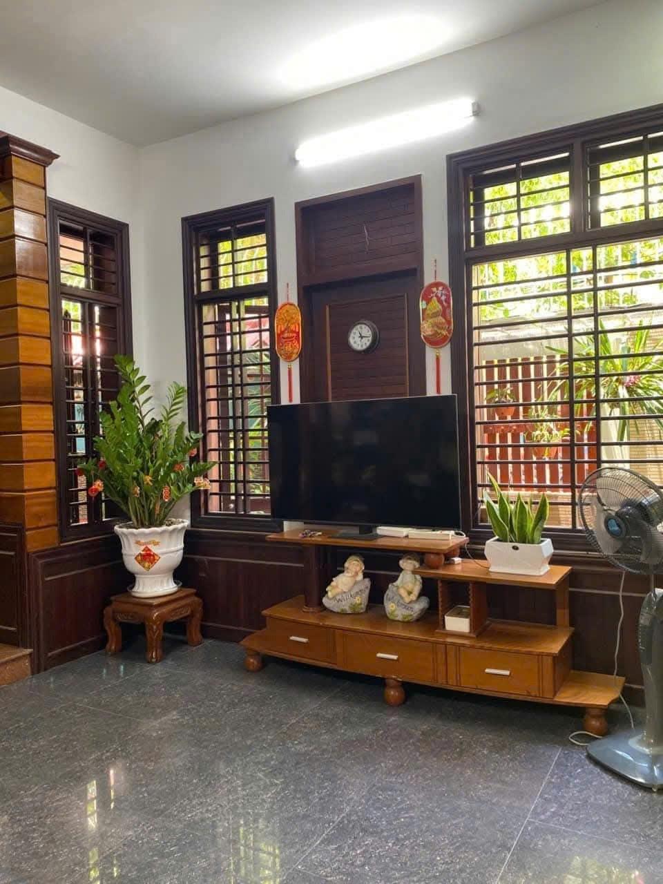 Cần bán nhanh nhà 150 m2 tại Đường Nguyễn Súy - Hòa Thuận Tây - Hải Châu - Đà Nẵng, giá 16 tỷ