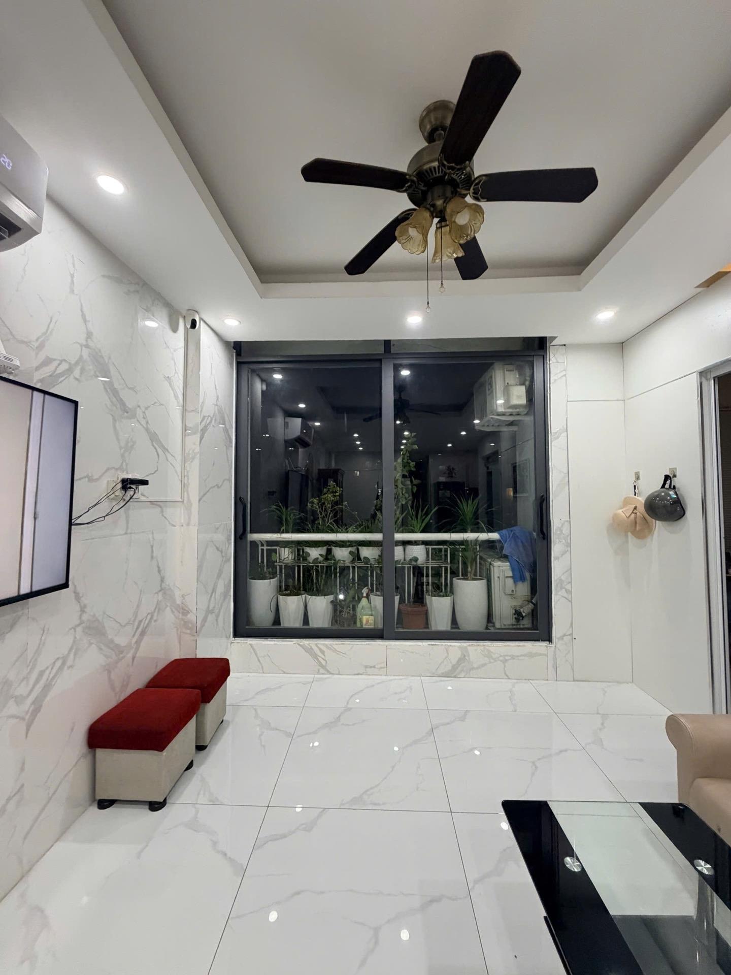 Cần bán căn hộ 52 m2, giá 2,33 tỷ tại Đường Vân Đồn - Nại Hiên Đông - Sơn Trà - Đà Nẵng