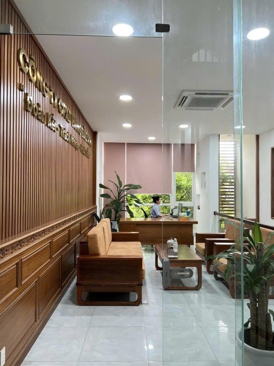 Cần bán gấp bán nhanh nhà sổ riêng 202 m2 tại Đường Bùi Vịnh - Hòa Thọ Đông - Cẩm Lệ, giá 19,5 tỷ