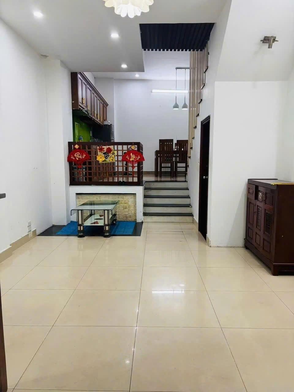 Cho thuê gấp nhà đất tại Đường Trương Định - Hoàng Mai - Hà Nội, 38 m2, giá 11 triệu/tháng