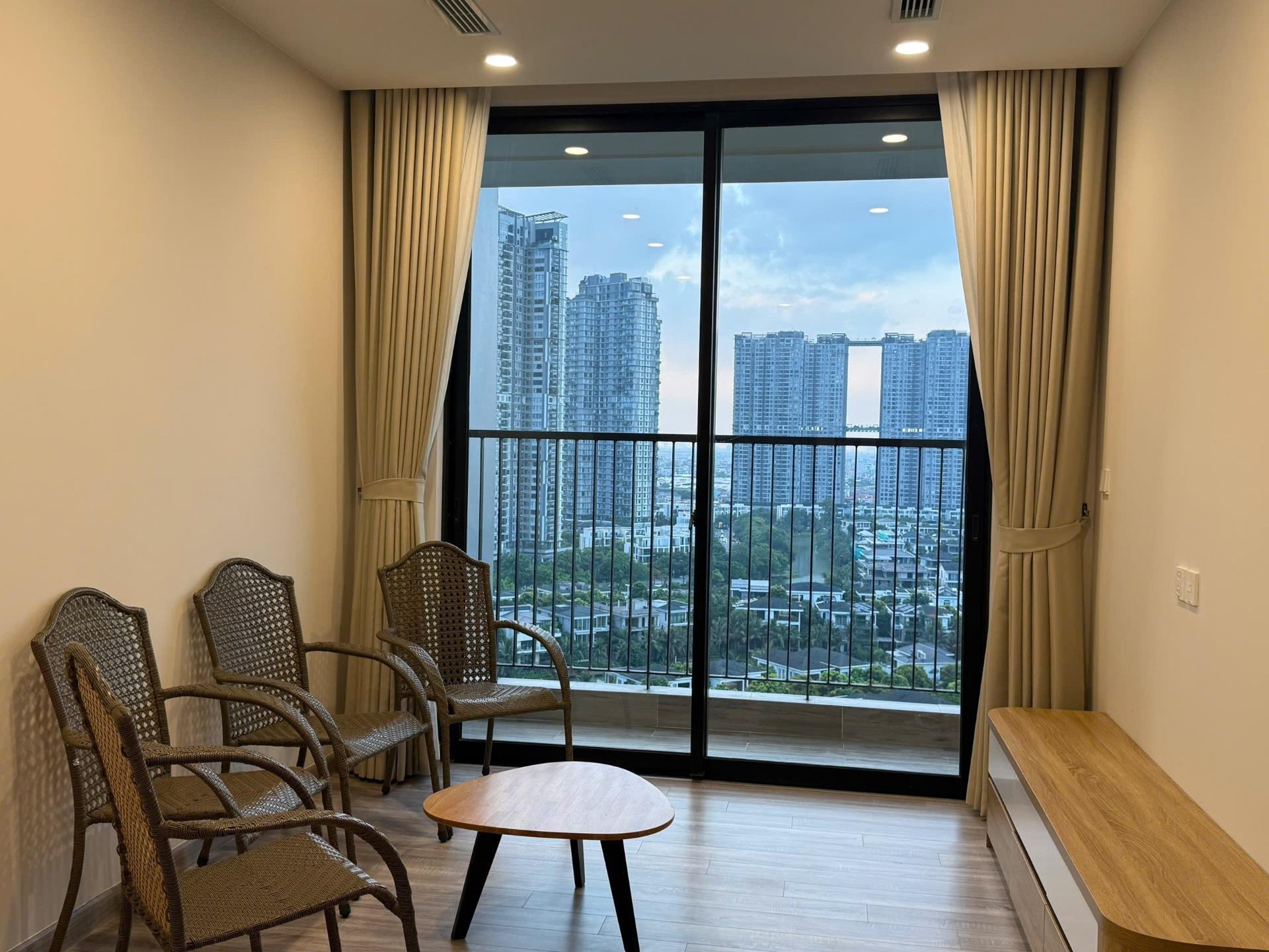 Cần cho thuê gấp căn hộ chung cư 63 m2 tại Xã Phụng Công - Văn Giang - Hưng Yên, giá 7,5 tr/tháng