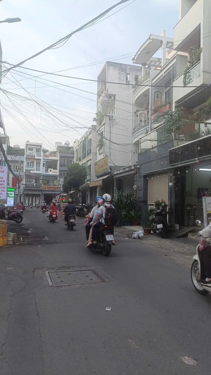 Bán gấp nhà 98 m2 tại Đường Kinh Dương Vương - 13 - Quận 6 - TP Hồ Chí Minh, giá 12,5 tỷ