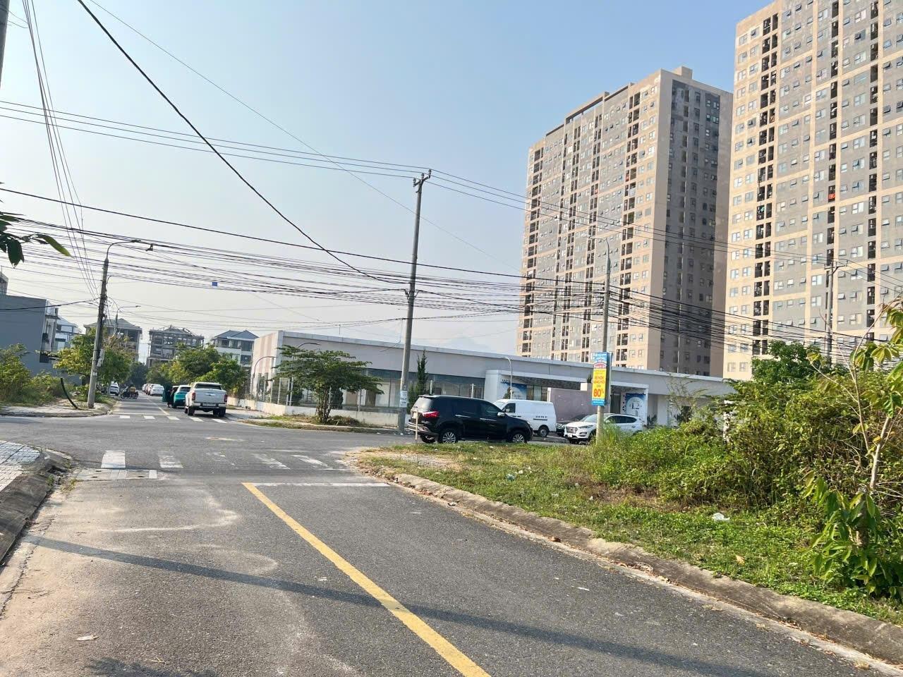 Cần bán mảnh đất 100 m2, hướng Tây-Nam tại Hòa Hiệp Nam - Liên Chiểu - Đà Nẵng, giá 3,6 tỷ