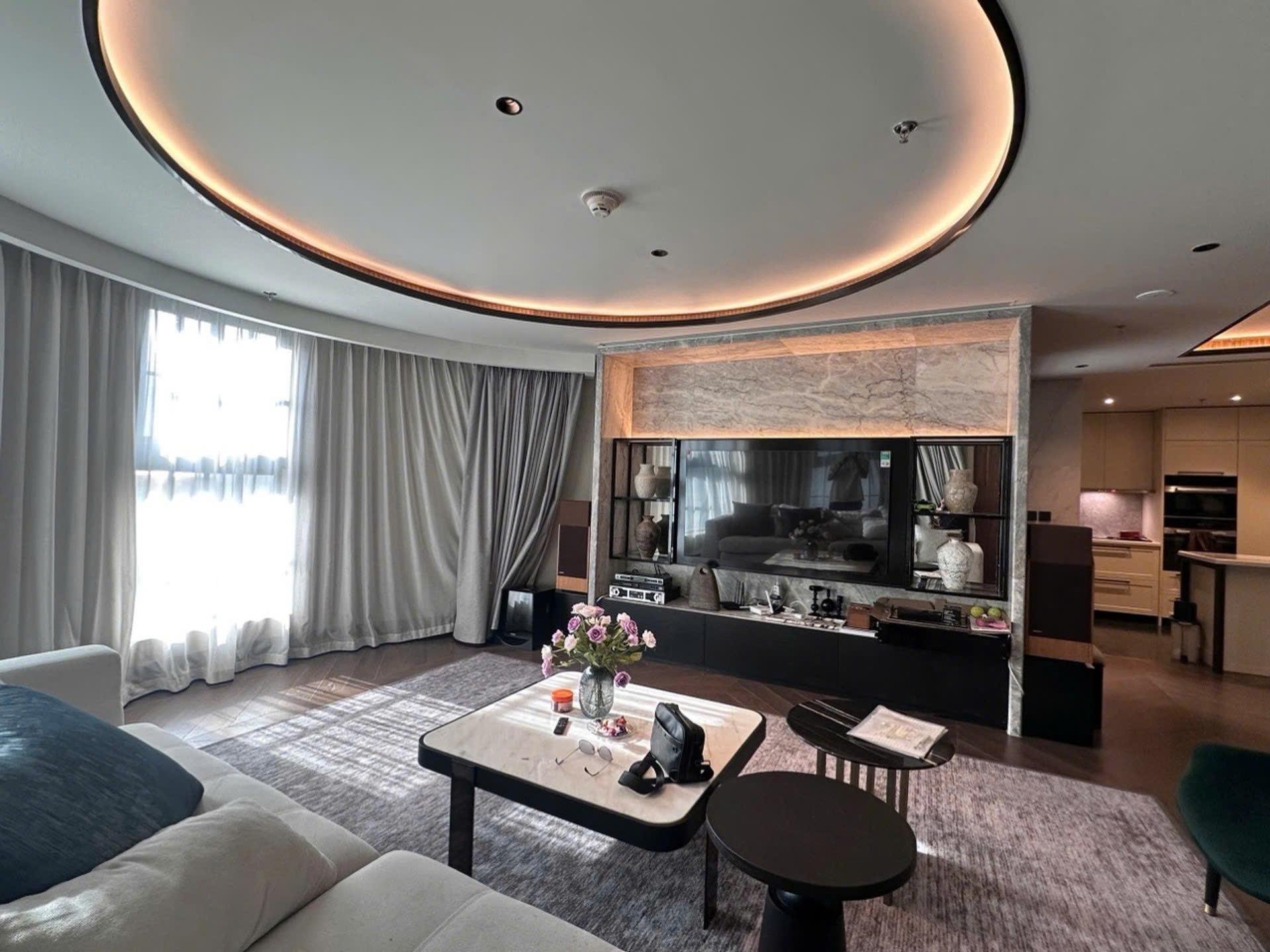Cần bán chung cư 255 m2, giá 22,9 tỷ tại Đường Nguyễn Phong Sắc - Cầu Giấy - Hà Nội