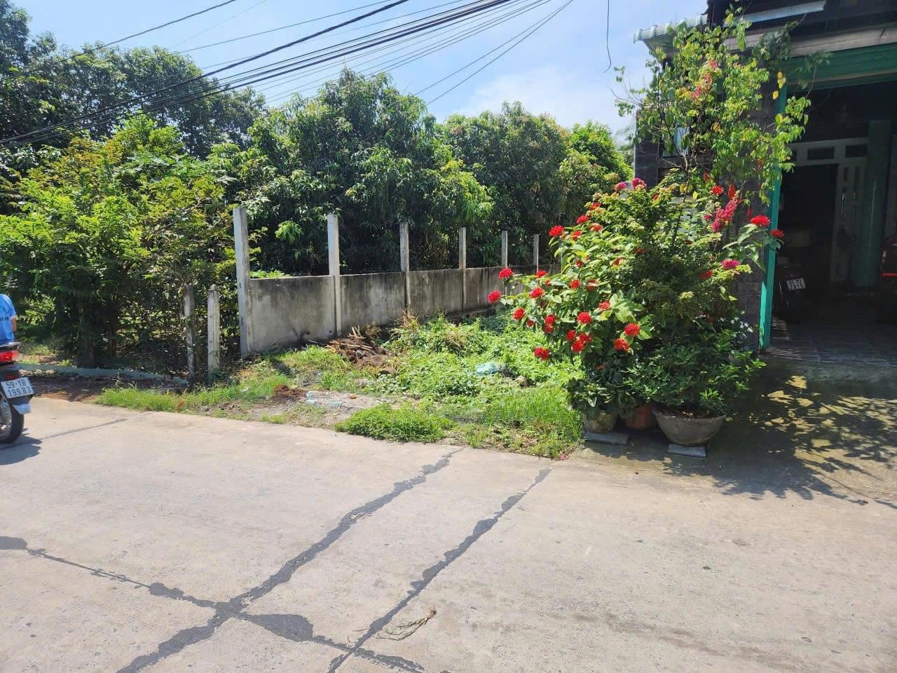 Chuyển nhượng lô đất nền 199 m2, hướng Đông-Bắc tại Củ Chi - TP Hồ Chí Minh, giá 850 triệu