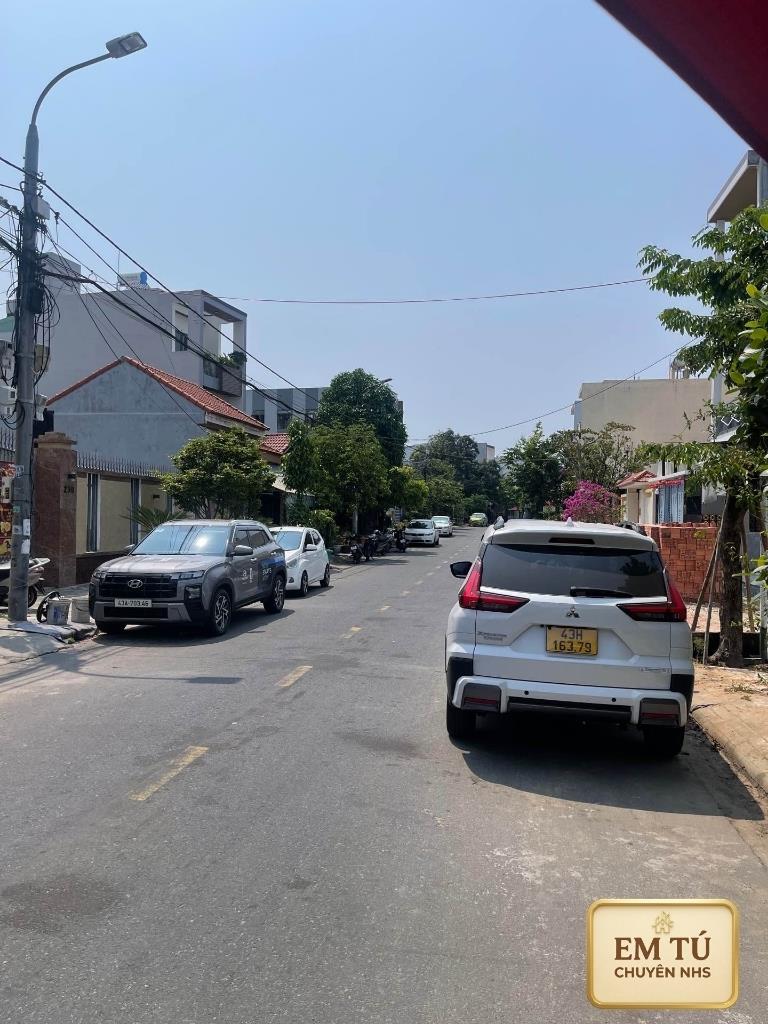 Chuyển nhượng căn nhà mặt phố 90 m2 tại Đường Nguyễn Đình Chiểu - Ngũ Hành Sơn, giá 0,00585 triệu