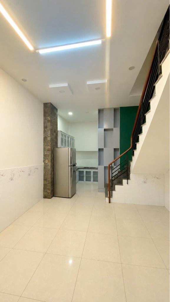 Cần bán gấp bán nhanh nhà mặt phố 62 m2 tại Đường Âu Cơ - 11 - Tân Bình, giá 16 tỷ