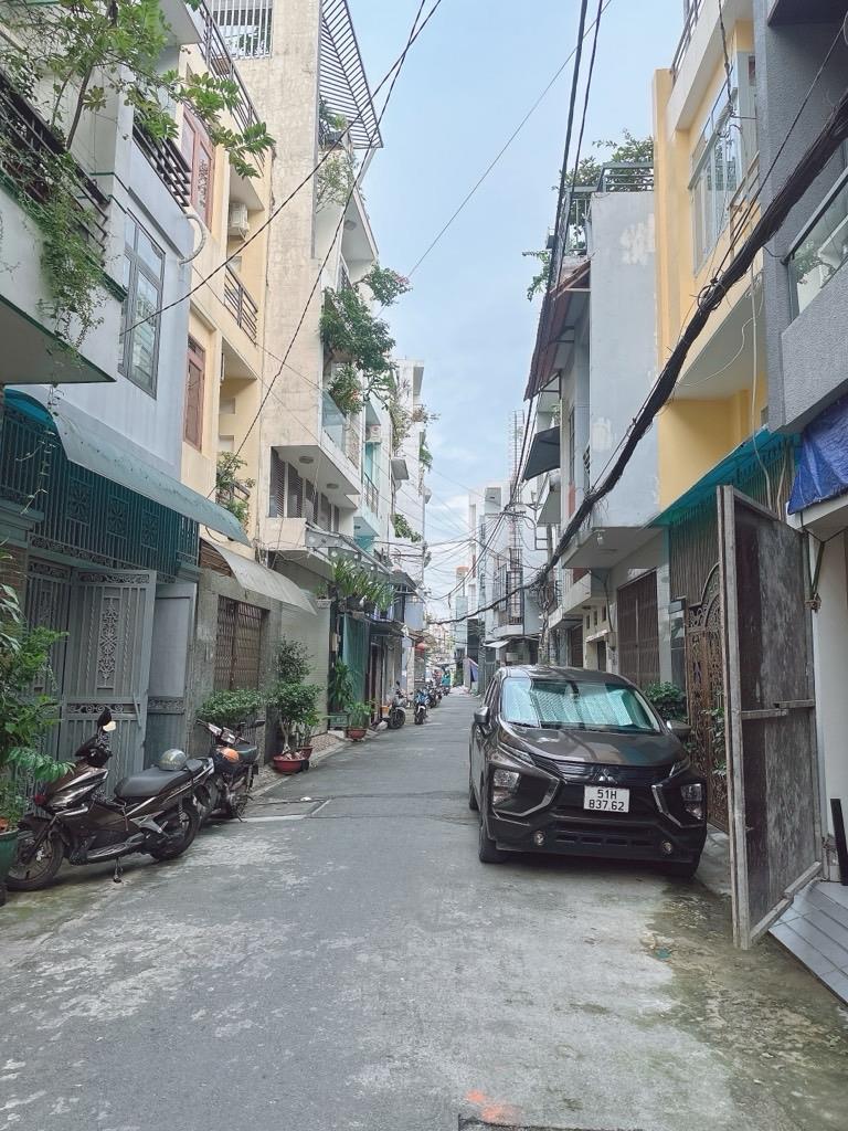 Chuyển nhượng nhà sổ riêng 43 m2 tại Đường Trần Văn Ơn - Phú Thọ Hòa - Tân Phú, giá 5,9 tỷ
