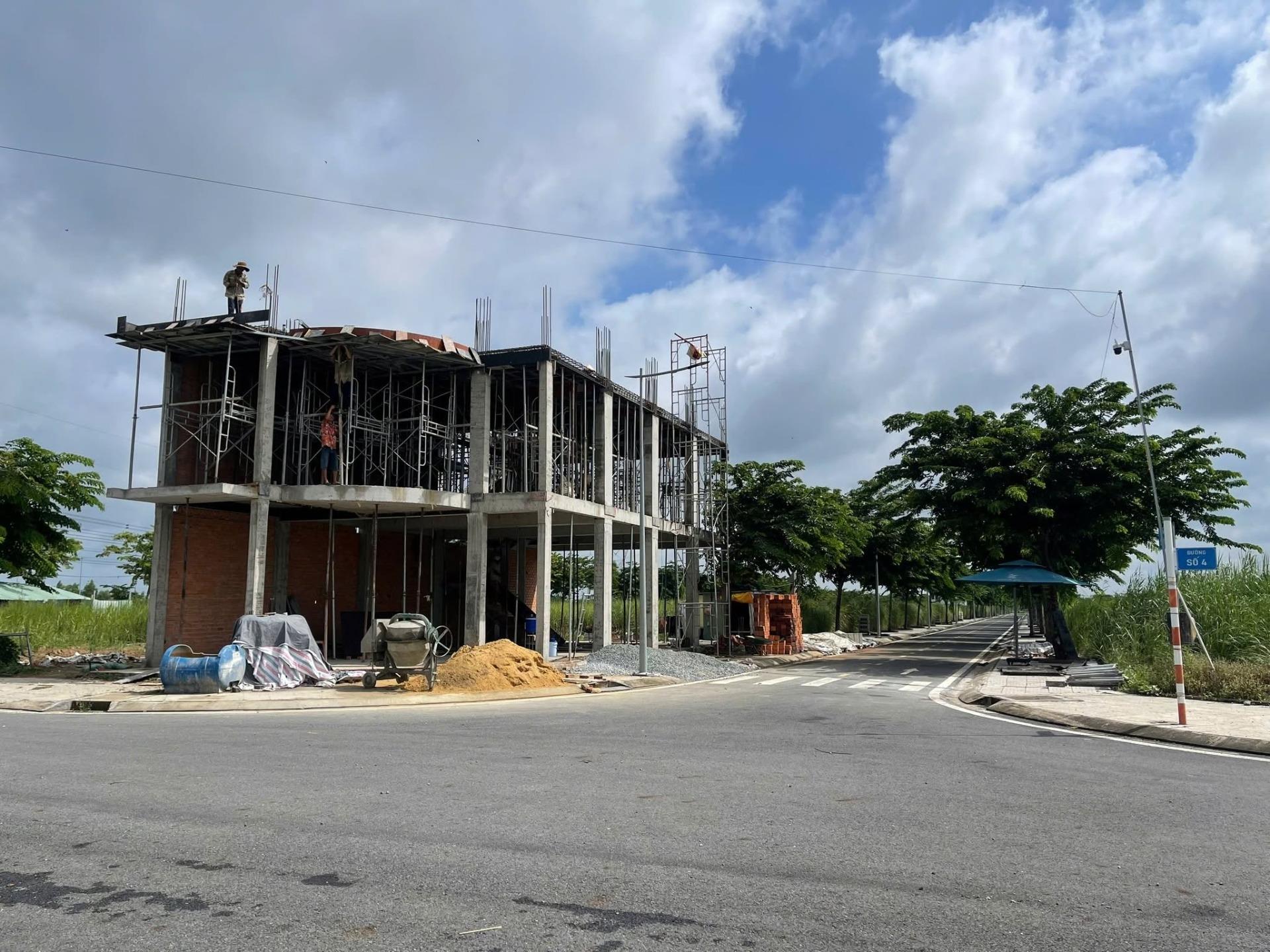 Bán nhanh đất 90 m2, hướng Đông tại Đường 10 - Đức Hoà Đông - Đức Hòa - Long An, giá 2,85 tỷ