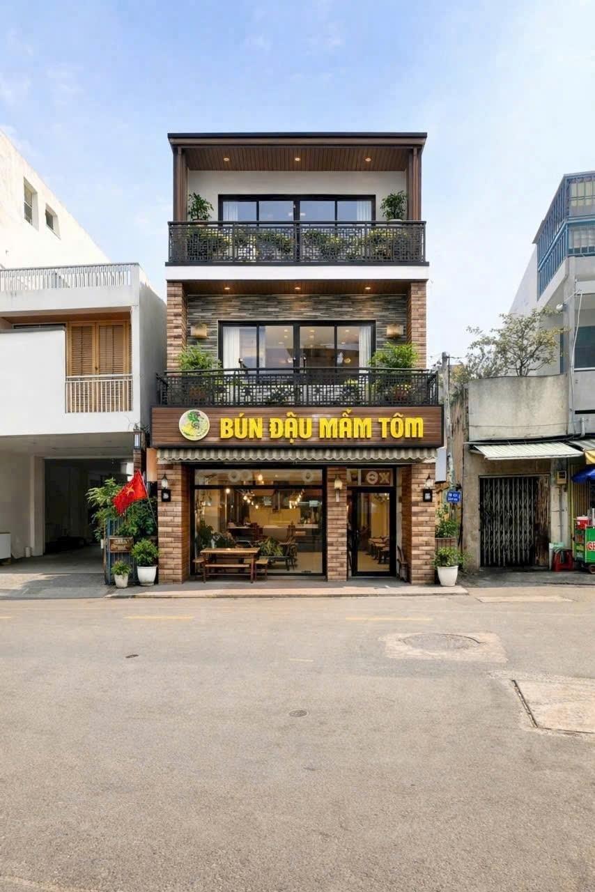 Chuyển nhượng nhà phố 97 m2 tại Quận Phú Nhuận - TP Hồ Chí Minh, giá 17,5 tỷ