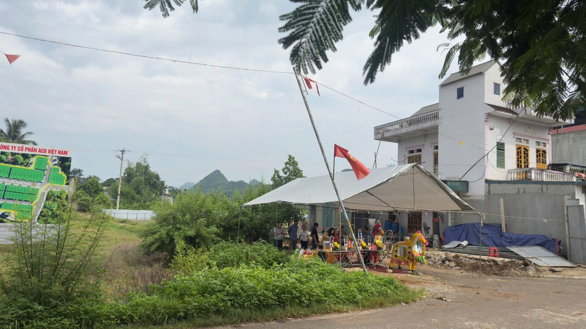 Cần bán gấp bán nhanh đất 70 m2, hướng Đông-Nam tại Xã Bảo Hiệu - Yên Thủy - Hòa Bình, giá tốt
