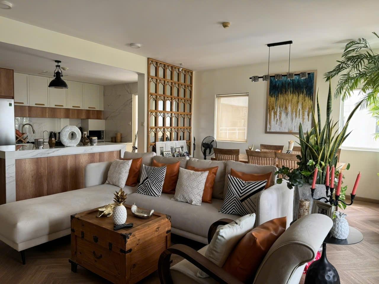 Cần bán nhanh căn chung cư 132 m2, giá 13 tỷ tại Đường Nguyễn Văn Hưởng - Quận 2 - TP Hồ Chí Minh