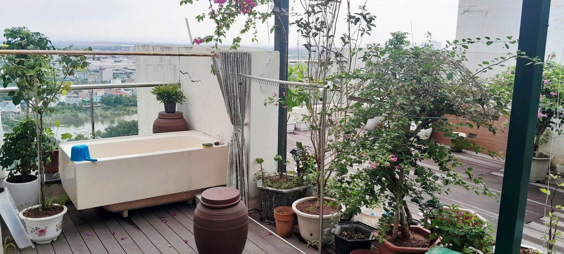 Sở hữu căn chung cư 254 m2, hướng Tây-Nam, giá 12 tỷ tại Huyện Văn Giang - Hưng Yên