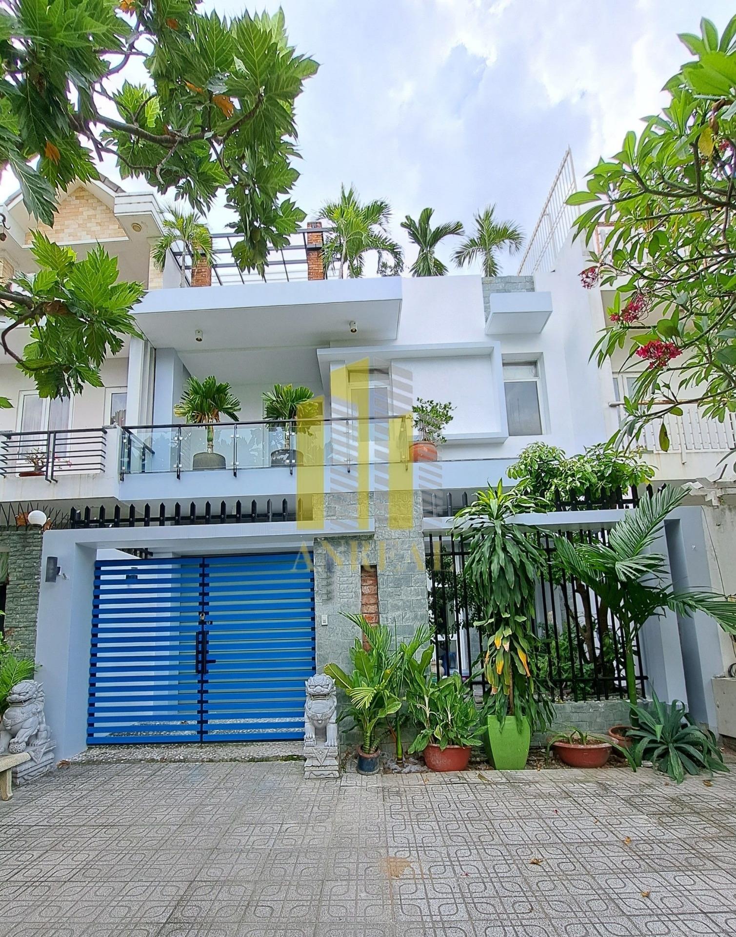 Thuê ngay nhà biệt thự liền lề 360 m2 tại Quận 2 - TP Hồ Chí Minh, giá 43 triệu/tháng
