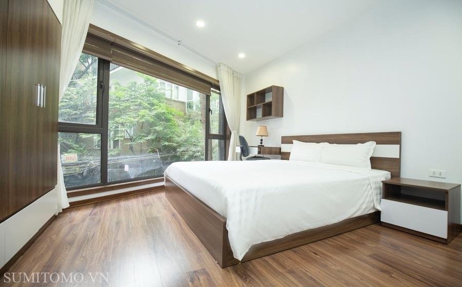 51/12 Đào Tấn - 660 USD/tháng -  55m² | Tầng 2 . View ngõ, có ban công, khu vực yên tĩnh