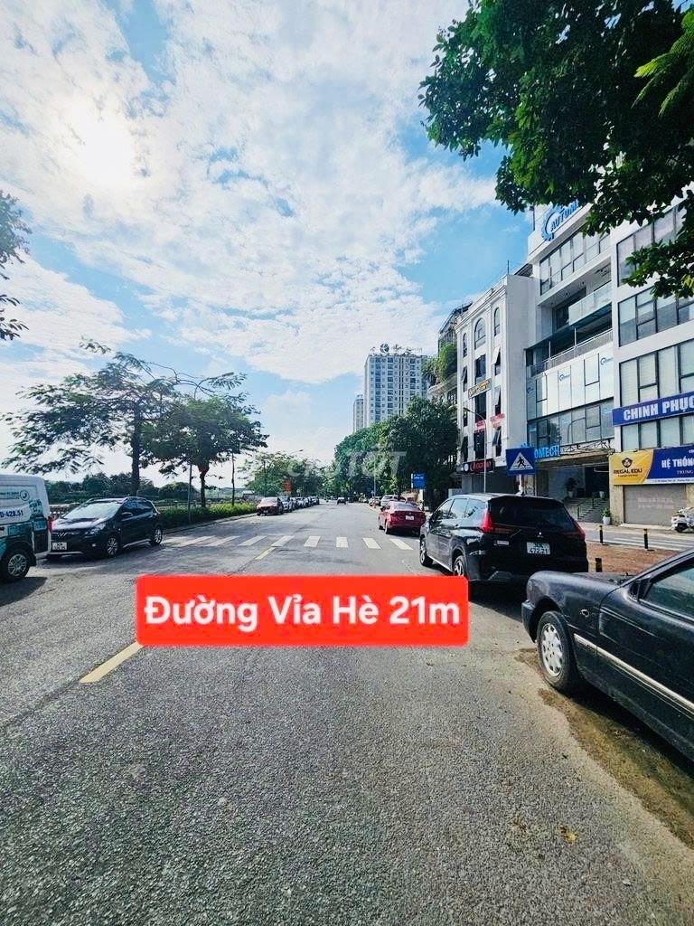 Bán nhanh đất nền dự án 194,3000030517578 m2 tại Giang Biên - Long Biên - Hà Nội, giá 74,81 tỷ