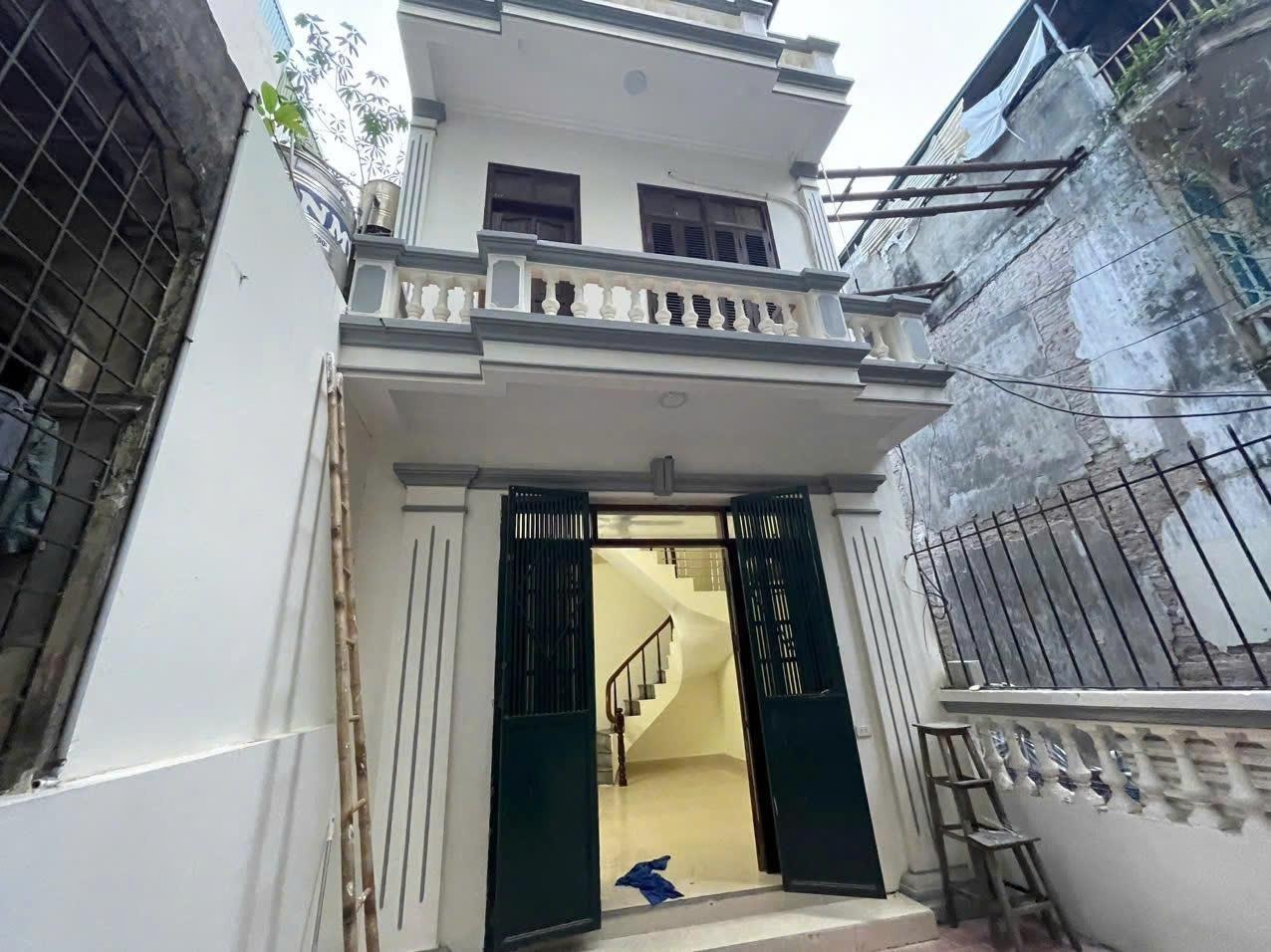 Cho thuê căn nhà riêng tại Đường Trịnh Đình Cửu - Định Công - Hoàng Mai, 65 m2, giá 12 triệu/tháng