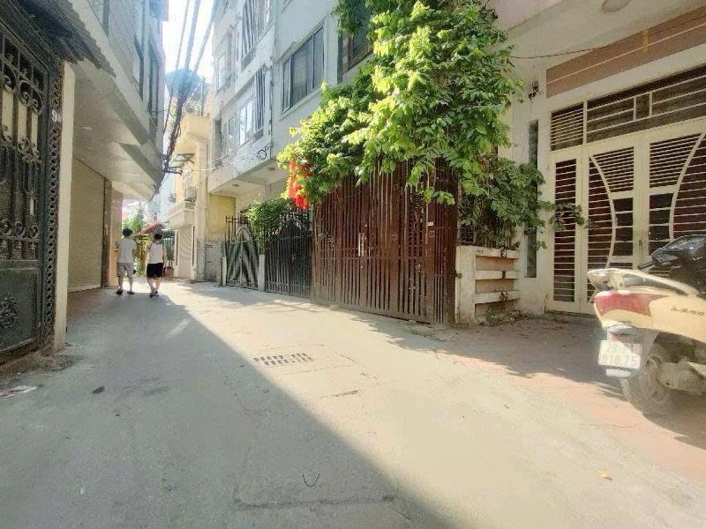 Sở hữu ngay nhà sổ hồng riêng 65 m2 tại Phố Vũ Tông Phan - Khương Đình - Thanh Xuân, giá 12,5 tỷ
