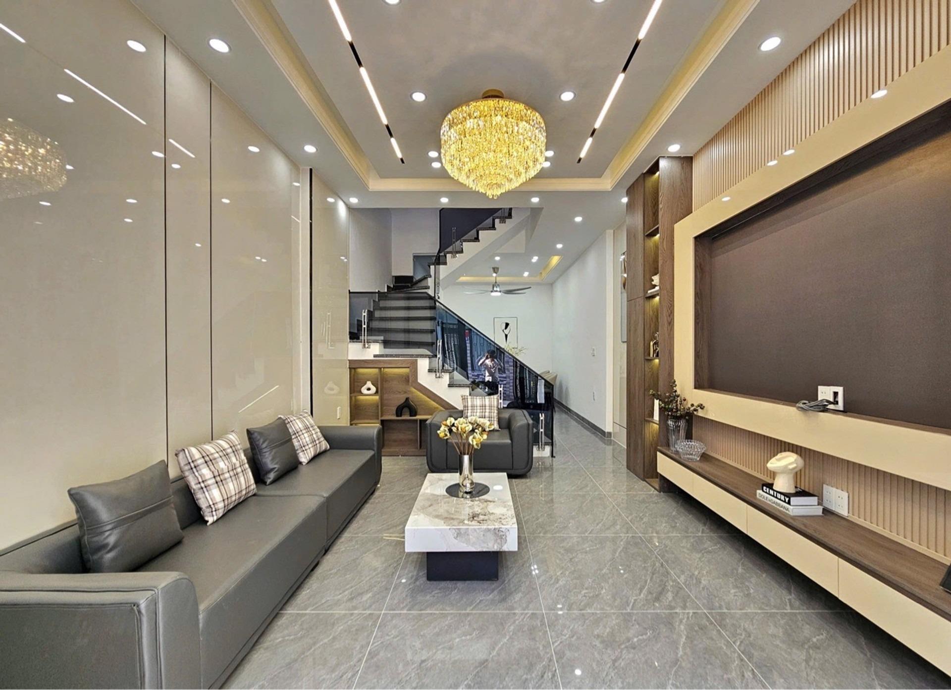 Sở hữu nhà riêng sổ đỏ 50 m2 tại Đường Miếu Hai Xã - Dư Hàng Kênh 	 - Lê Chân, giá 4,35 tỷ