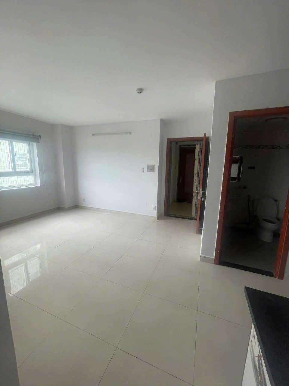 Cho thuê gấp căn chung cư 80 m2 tại Đường Phạm Văn Đồng - Gò Vấp - TP Hồ Chí Minh, giá 10 tr/tháng