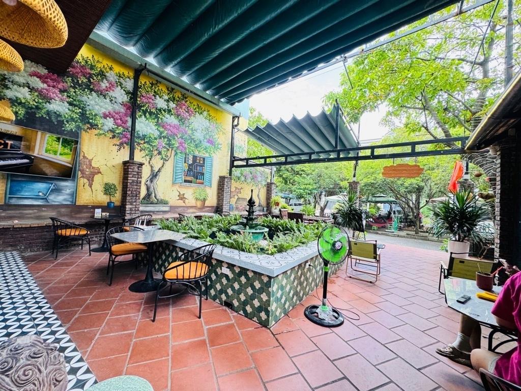 Cần bán gấp bán nhanh nhà phố 1 tầng, 165 m2, mặt tiền 102m tại Đường Thới An 28, giá 10,5 tỷ