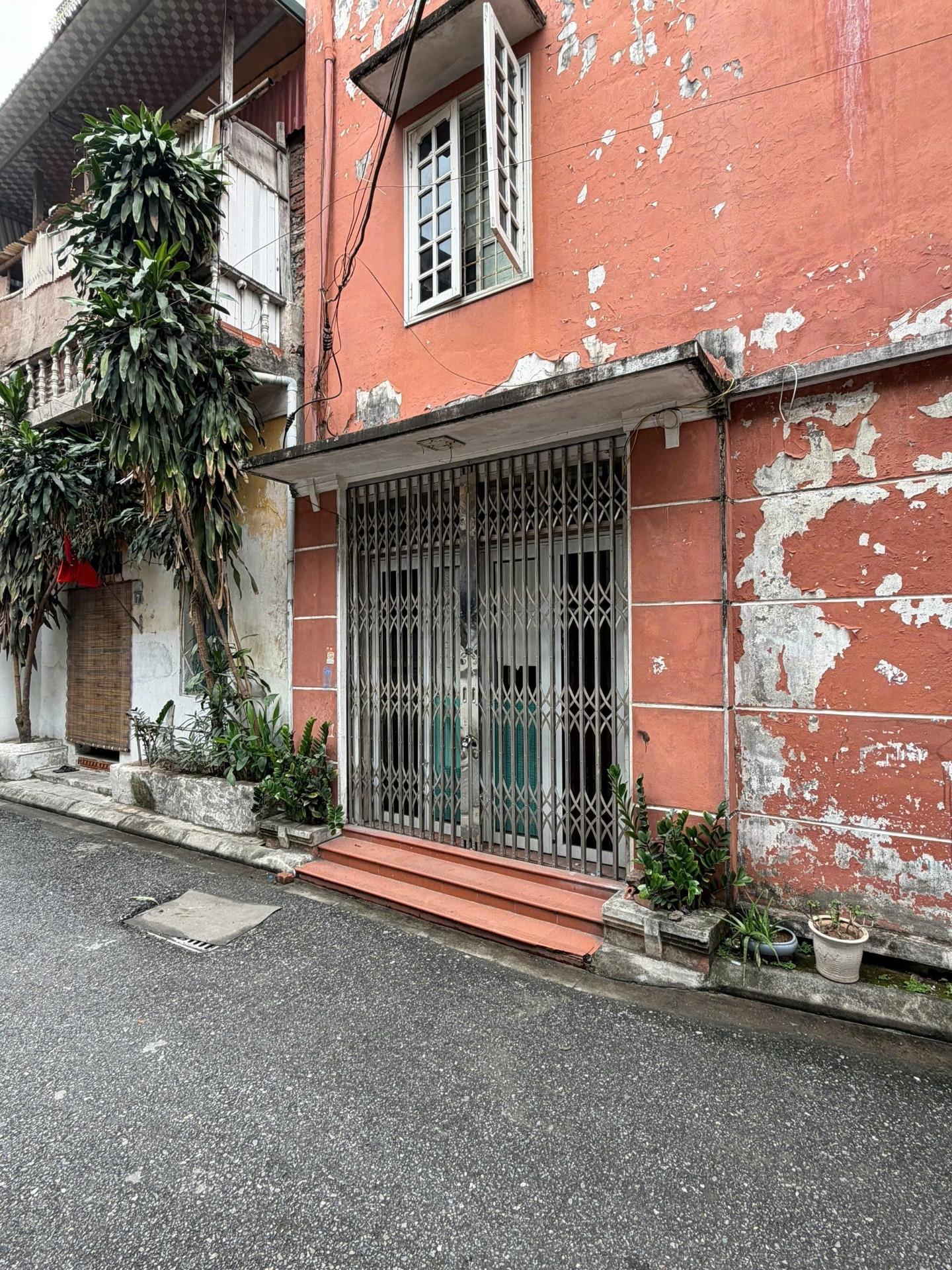 Cần bán ngay đất 82,80000305175781 m2 tại Phường Sài Đồng - Long Biên - Hà Nội, giá rẻ