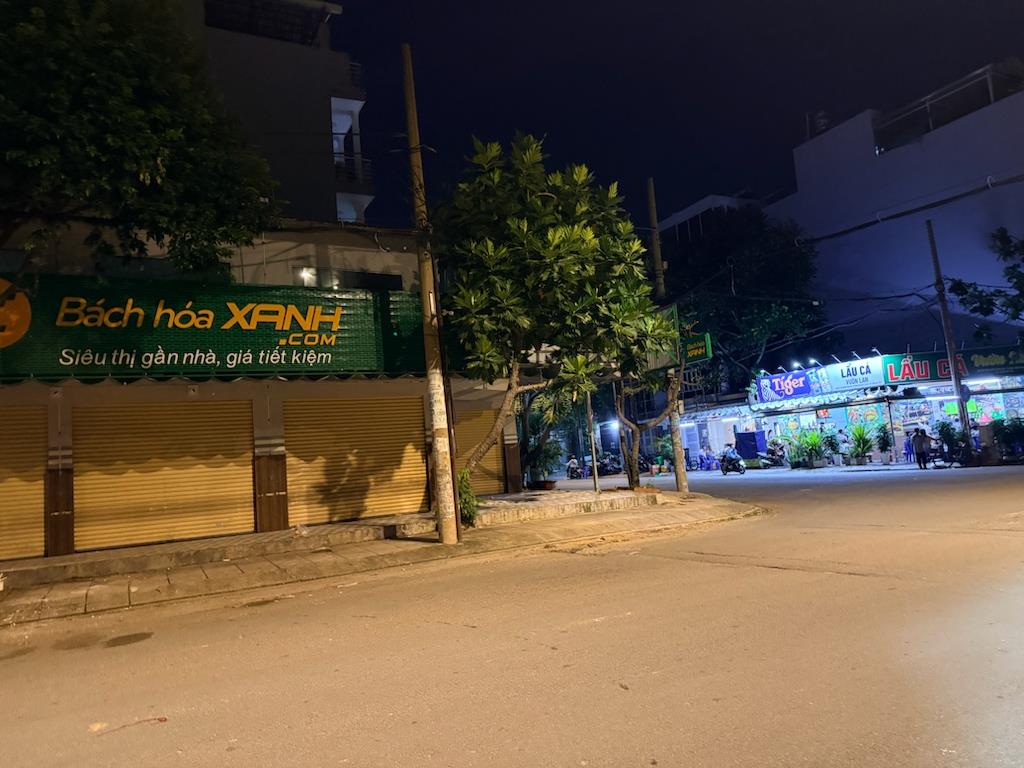 Bán nhanh đất 85 m2, mặt tiền 4m, hướng Tây-Nam tại Quận 10 - TP Hồ Chí Minh, giá 9,7 tỷ