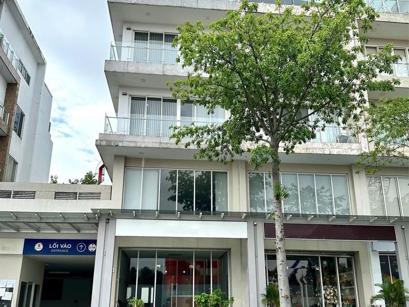 Chuyển nhượng shop house 122,5 m2, giá 95 tỷ tại Đường Mai Chí Thọ - Quận 2 - TP Hồ Chí Minh