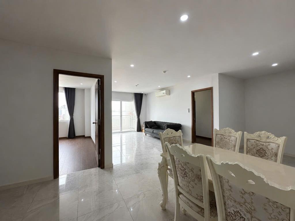 Cần cho thuê căn 95 m2 tại Đường Nguyễn Văn Đậu - Bình Thạnh, giá 16,5 triệu/tháng