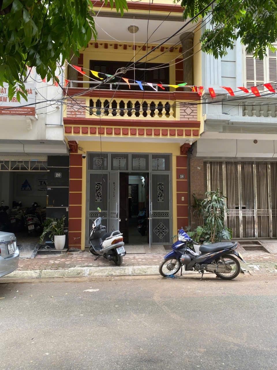 Cho thuê gấp nhà sổ riêng tại Đường Nguyễn Khánh Toàn - Dịch Vọng - Cầu Giấy, 60 m2, thỏa thuận
