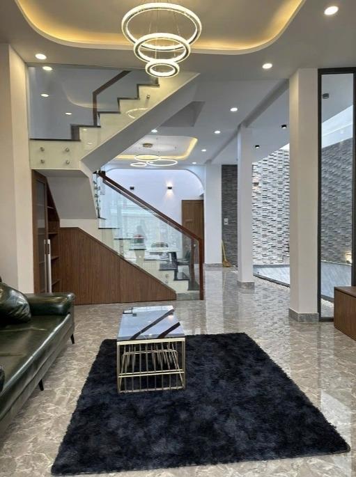 Sở hữu ngay nhà 65 m2 tại Đường Bình Phú - 11 - Quận 6 - TP Hồ Chí Minh, giá 2,15 tỷ
