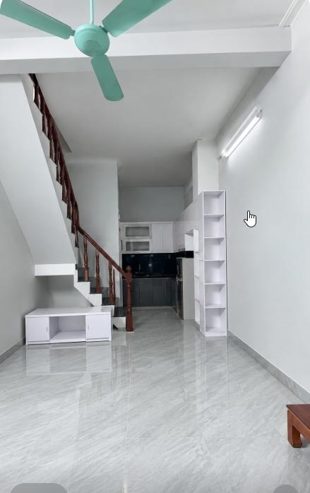 Cần cho thuê gấp nhà riêng tại Đường Xuân Thủy - Dịch Vọng - Cầu Giấy, 30 m2, giá 12 tr/tháng