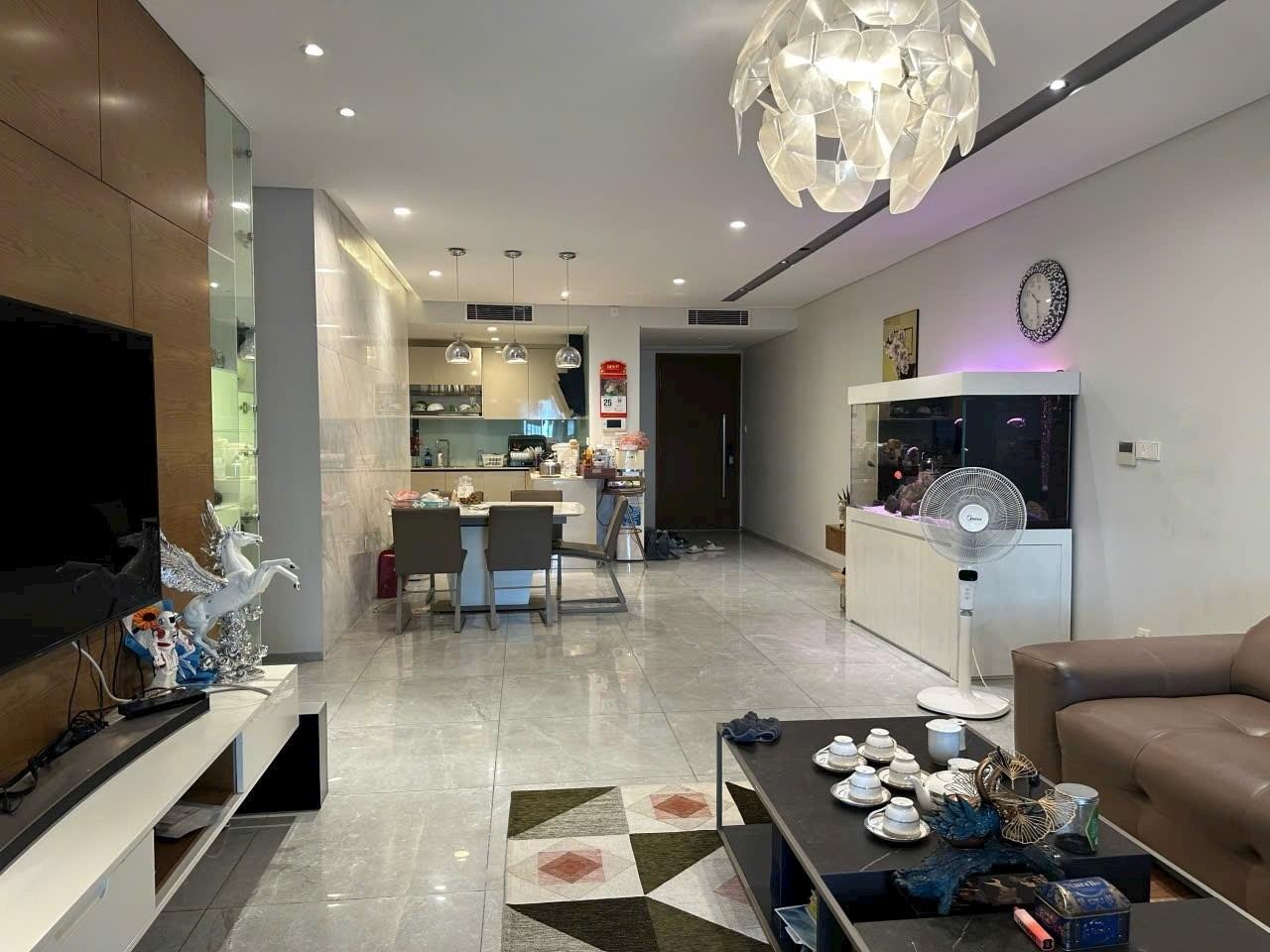 Bán nhanh chung cư 137 m2, hướng Đông-Bắc, giá 9 tỷ tại Đường Mỗ Lao - Mỗ Lao - Hà Đông - Hà Nội