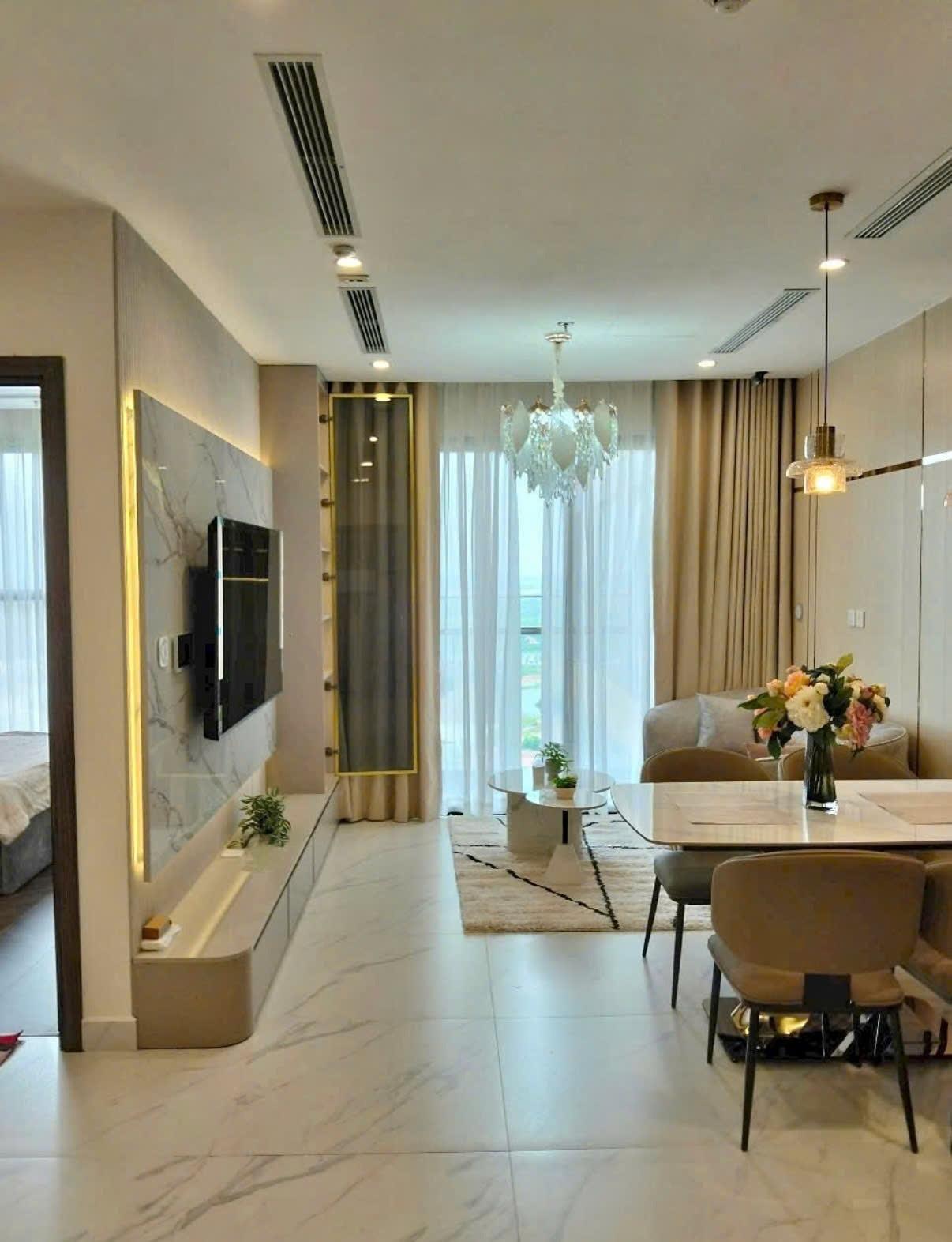 Cần bán nhanh căn hộ chung cư 60 m2, giá 2,4 tỷ tại Đường Trường Sơn - Tân Bình - TP Hồ Chí Minh